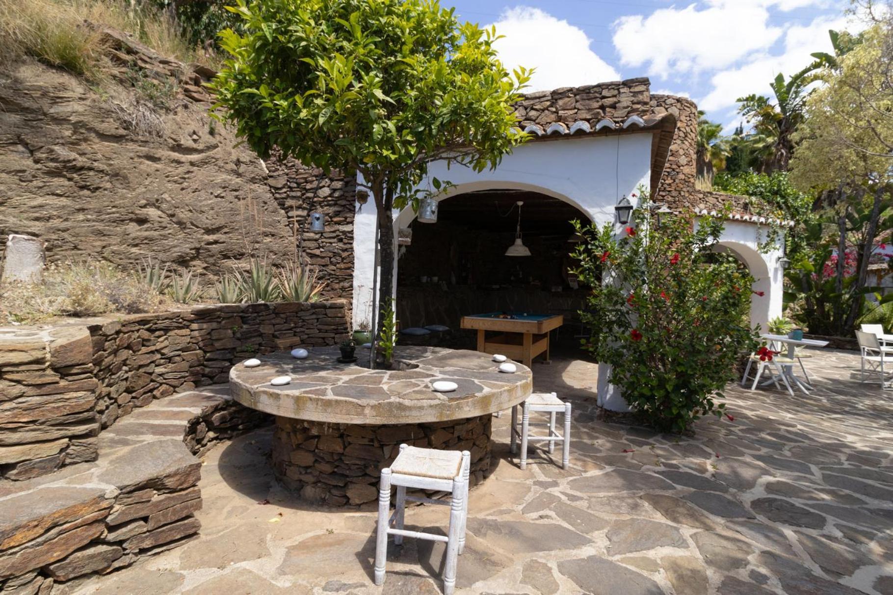 Bed and Breakfast La Casa Del Burro Нерха Экстерьер фото